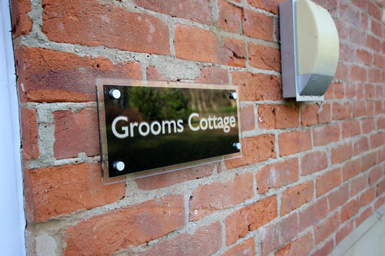 Grooms Cottage Alkham ภายนอก รูปภาพ